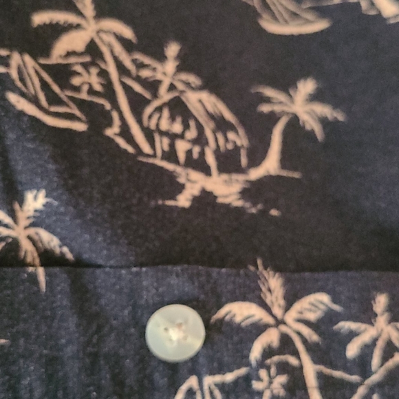 Campia Moda Men's Button Down Shirt - Picture 3 of 3